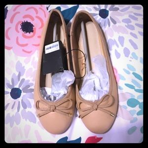 Forever 21 Classic Faux Leather Flats