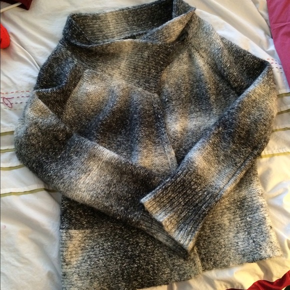 Eddie Bauer Sweater