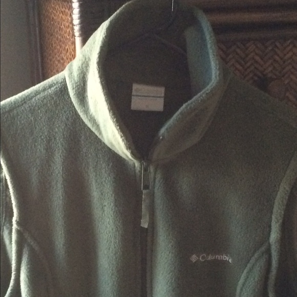 Columbia fleece vest