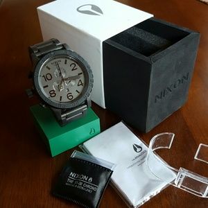 Nixon 51-30 matte black chornograph watch!