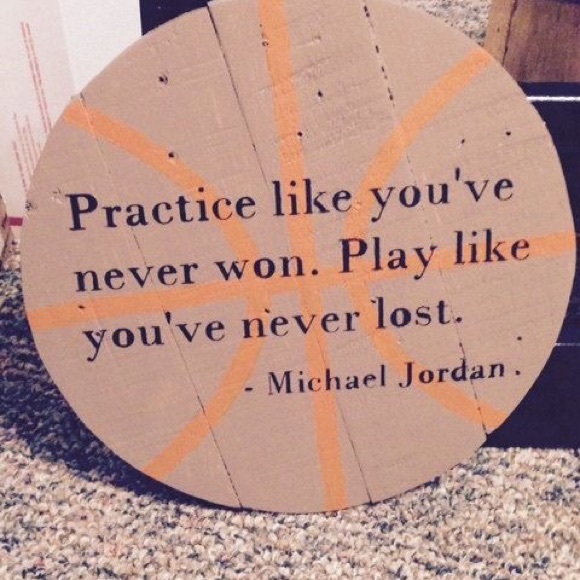 Meet your Posher, Mercedes - Picture 1 of 1