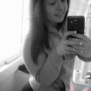 Meet your Posher, Corinne