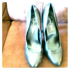 Jessica Simpson heels