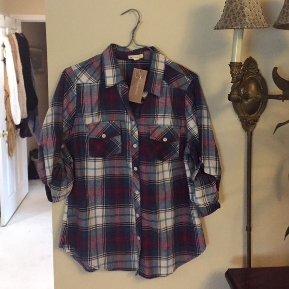 NWT Francesca's Flannel! 👚