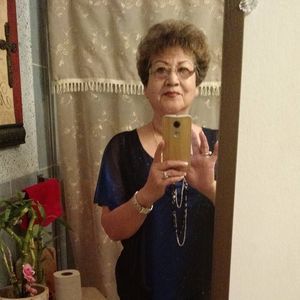 Meet your Posher, Angie