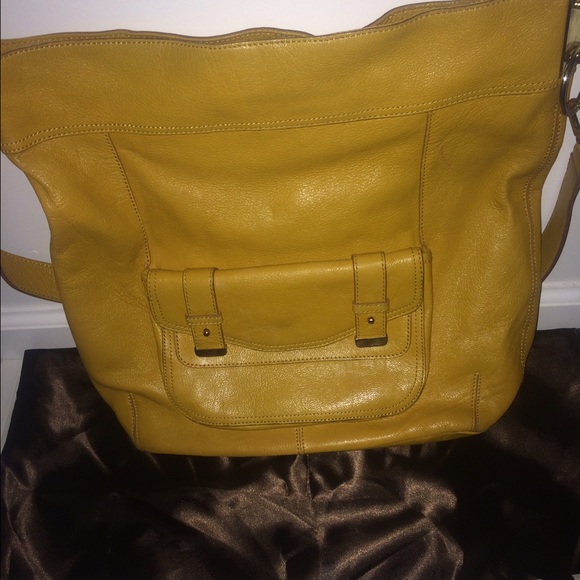 Banana Republic large cross body bag - Picture 1 of 5