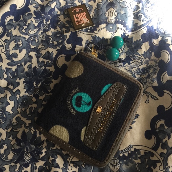 Juicy couture wallet