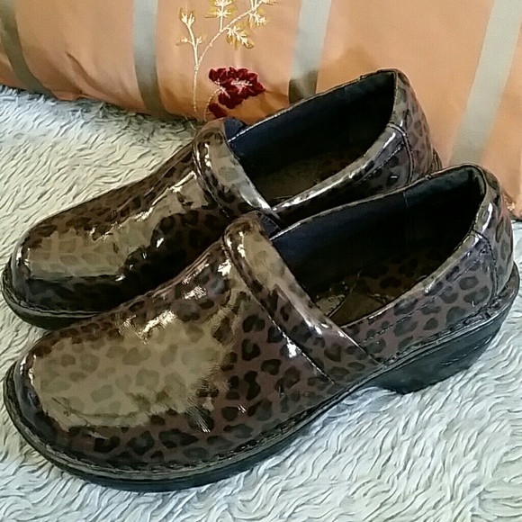 Patent Leopard Print Born Bocs