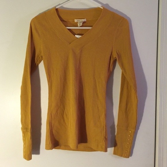 Yellow shirt