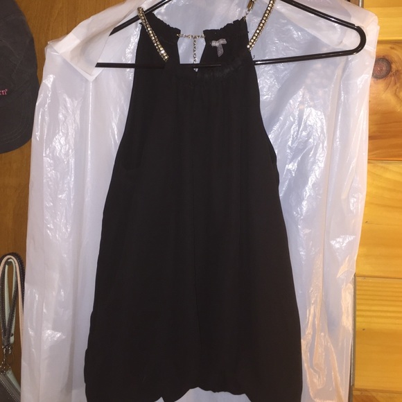 Halter top