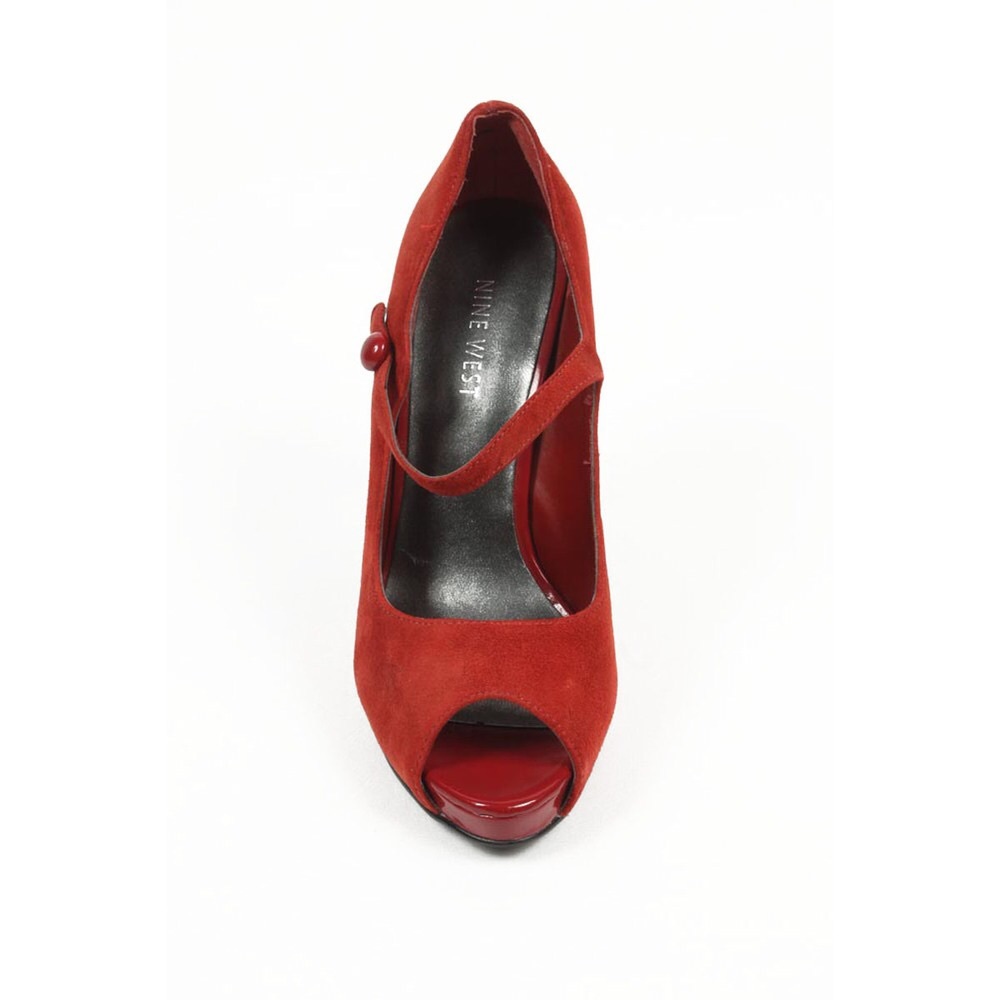 🎉NWT Nine West suede red heels🎉