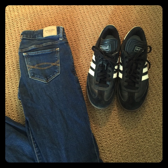 Adidas samba soccer shoes! ⚽️