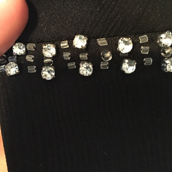 Express halter top - Picture 4 of 4