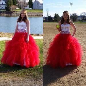 Meet your Posher, Stephanie