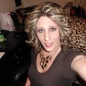 Meet your Posher, Lori