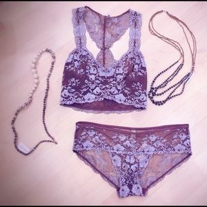 Meet your Posher, Aisha