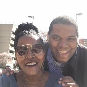 Meet your Posher, Vanessa