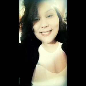 Meet your Posher, Yesenia