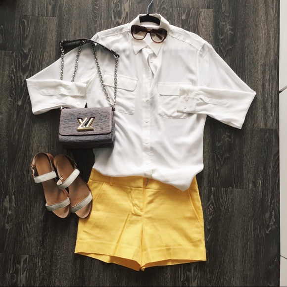 NWT Ann Taylor yellow tweed shorts. Sz 0