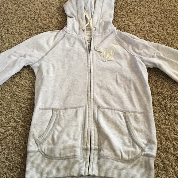 American Eagle Sweatshirt - Picture 2 of 4