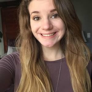 Meet your Posher, Abby