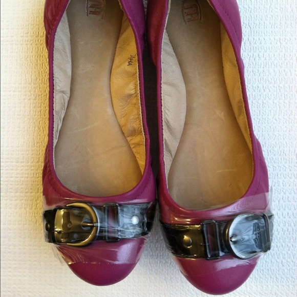 Fuchsia flats w/ black buckle detail.Felisha. NIB