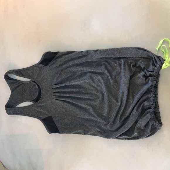 90 Degrees workout tank