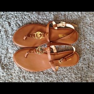 Michael Kors Sondra - Leather Thong Sandals