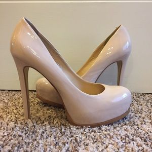 Kelsi Dagger nude patent pumps