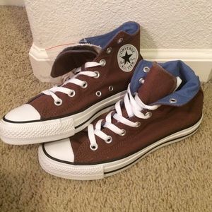 *NEW*  CONVERSE Hi-top Sneakers, Size 7