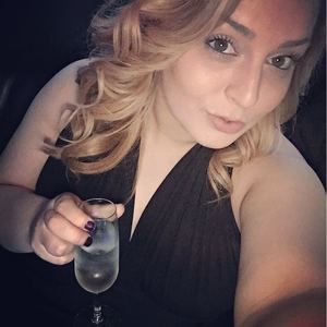 Meet your Posher, Krystal