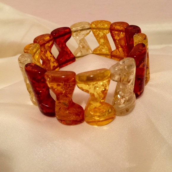 Orange and Yellow Resin stretchable bracelet - Picture 1 of 3