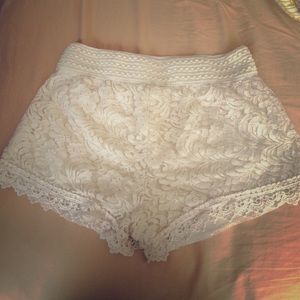 Crochet cream shorts!