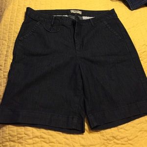 Almost new Lee Rider shorts