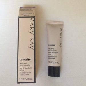 🆕Mary-Kay liquid foundation