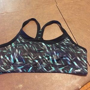 Avis sports bra