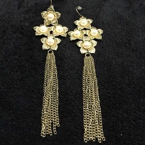 Jewelry - Chandelier Pearl Flower Gold Tone Earrings Jewelry - Chandelier Pearl Flower Gold Tone Earrings