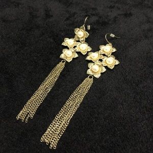 Jewelry - Chandelier Pearl Flower Gold Tone Earrings Jewelry - Chandelier Pearl Flower Gold Tone Earrings