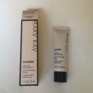 🆕Mary-Kay liquid foundation