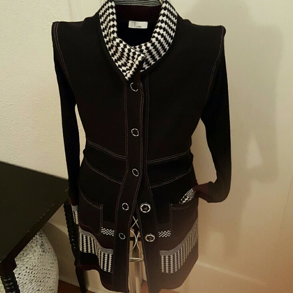 Sweater - Picture 3 of 4