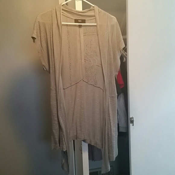 Short sleeved Mossimo sweater