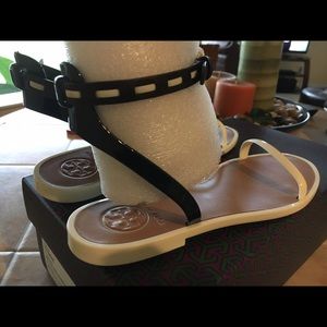 Brand New Tory Burch Sandals Size 6