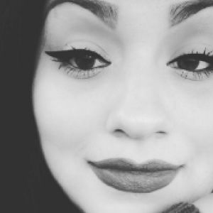 Meet your Posher, Angelica