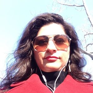 Meet your Posher, Patricia