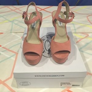 Steve Madden coral heels