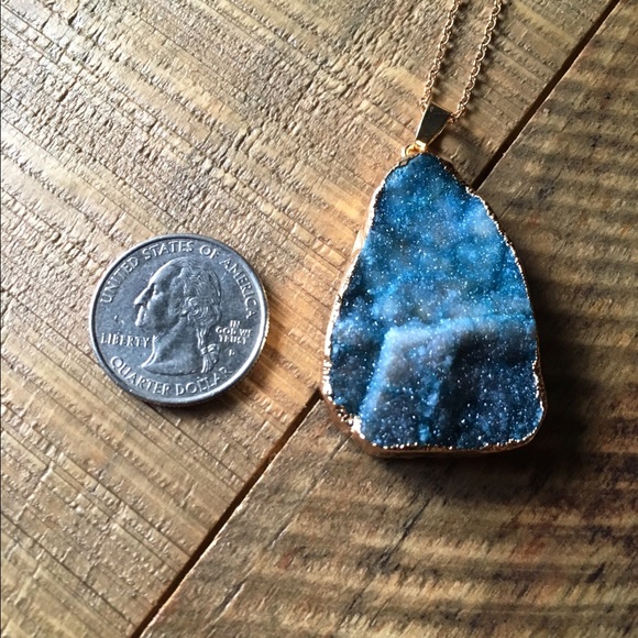 Brand new blue and green chakra necklace - Picture 2 of 4