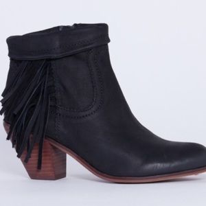 Sam Edelman Louie Bootie