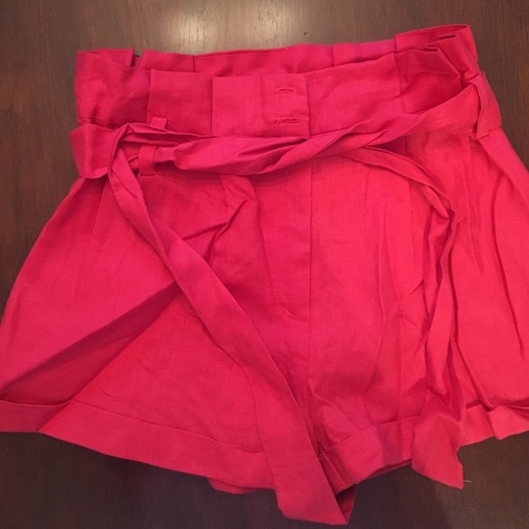 NWOT - Red Pim & Larkin shorts