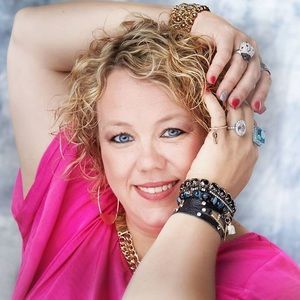 Meet your Posher, Marcy