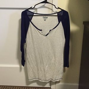 Baseball tee